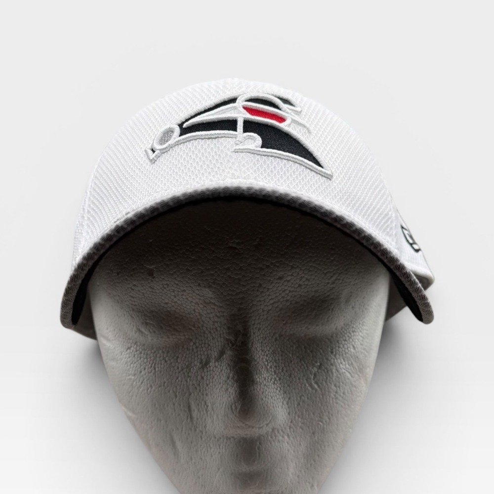 New Era 39THIRTY Hat Mens L/XL Atlanta Braves MLB Mesh Stretch Fit White Grey